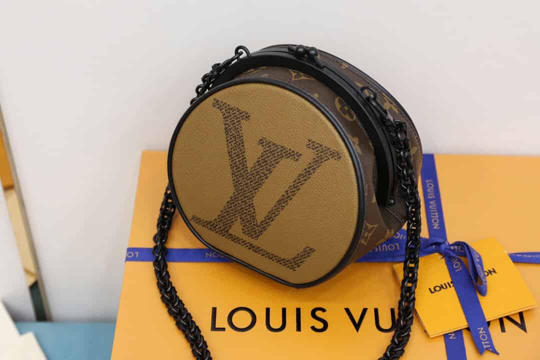 #M45280 Louis Vuitton Boîte Chapeau Boursicot BC